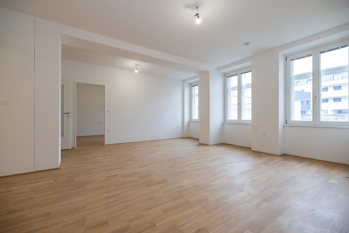 Wiener Neustadt geräumige 3Zimmerwohnung im EG Nahe dem Zentrum